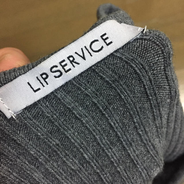 LIP SERVICE(リップサービス)の最終値下げ♡リップサービス/LIPSERVICE/Vネックリブトップス レディースのトップス(カットソー(長袖/七分))の商品写真