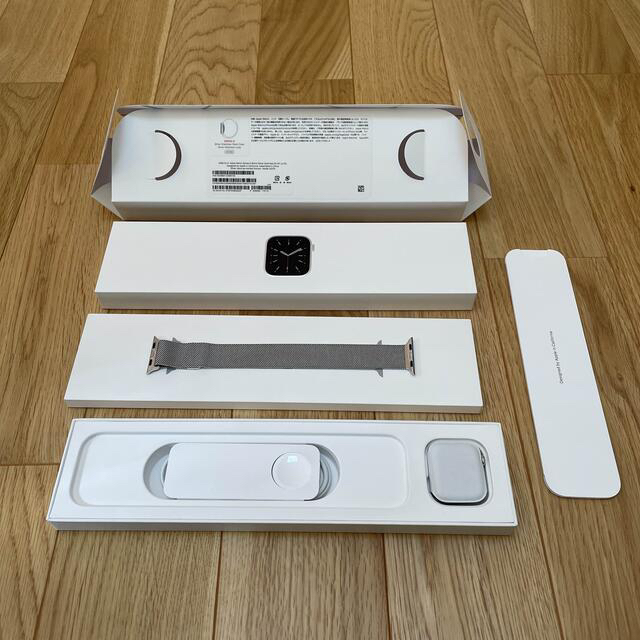 Apple Watch Series 6 40mm 本体 【正規販売店】 51.0%OFF www.gold