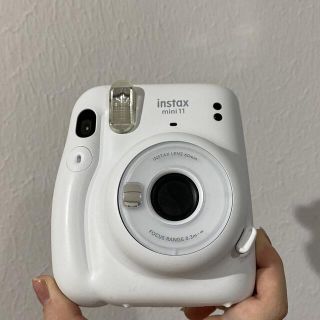 フジフイルム(富士フイルム)の富士フィルム（フジフィルム）チェキ11 instax mini11(フィルムカメラ)