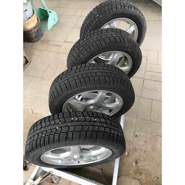 スタッドレスタイヤ　155／65R14 アルミホイール付き タント