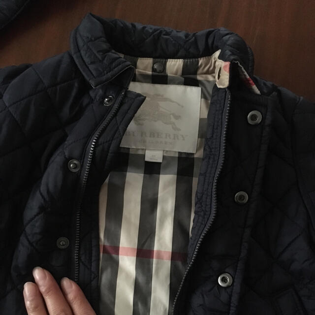 BURBERRY(バーバリー)のBURBERRY バーバリー　アウター キッズ/ベビー/マタニティのキッズ服男の子用(90cm~)(コート)の商品写真