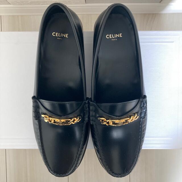 celine(セリーヌ)のCELINE ルコ チェーン トリオンフローファー 40 メンズの靴/シューズ(その他)の商品写真