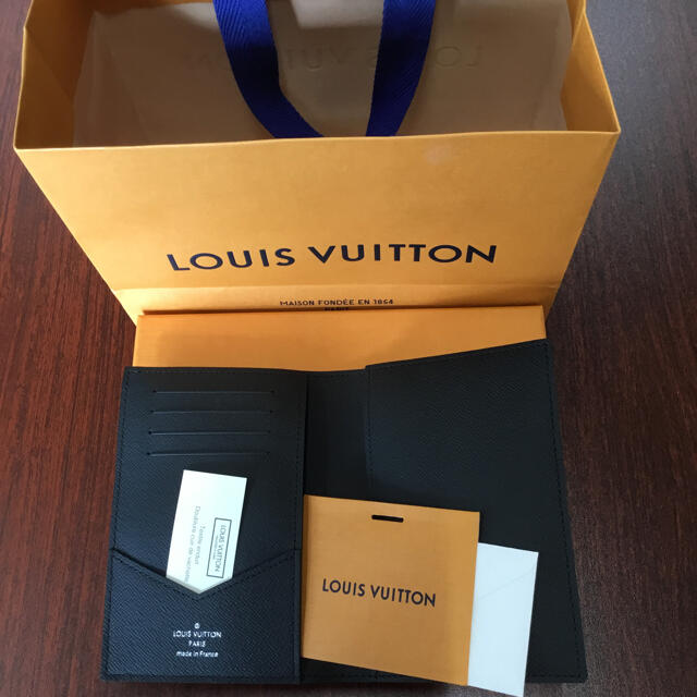 ルイヴィトン パスポートケース 新品未使用 - 旅行用品