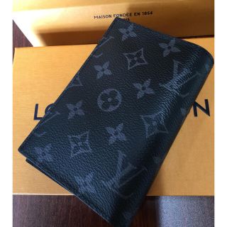 ルイヴィトン(LOUIS VUITTON)のルイヴィトン　パスポートケース　新品未使用(旅行用品)