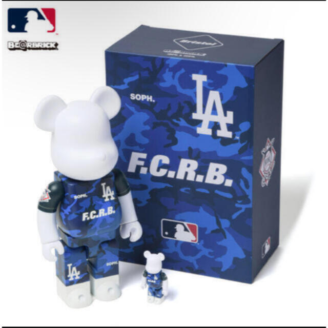 12200円 ベアブリック BE@RBRICK fcrb 100％u0026400％ MLB www