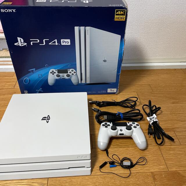 最上質 SONY PlayStation4 Pro 本体 CUH-7200BB02 家庭用ゲーム機本体