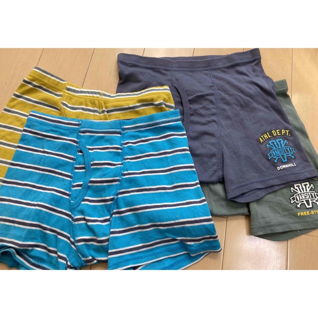 GAP Kids(ギャップキッズ)のGapKids ボクサーパンツ4枚　150cm キッズ/ベビー/マタニティのキッズ服男の子用(90cm~)(下着)の商品写真