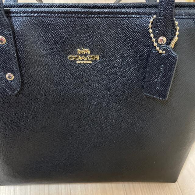 COACH(コーチ)のコーチトートバッグ　ブラック レディースのバッグ(トートバッグ)の商品写真