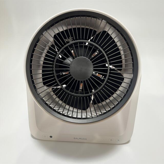 BALMUDA(バルミューダ)のBALMUDA GreenFan C2 サーキュレーター A02A-WK スマホ/家電/カメラの冷暖房/空調(サーキュレーター)の商品写真