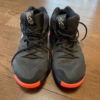 ナイキ(NIKE)のNike kyrie 4 Black  (スニーカー)