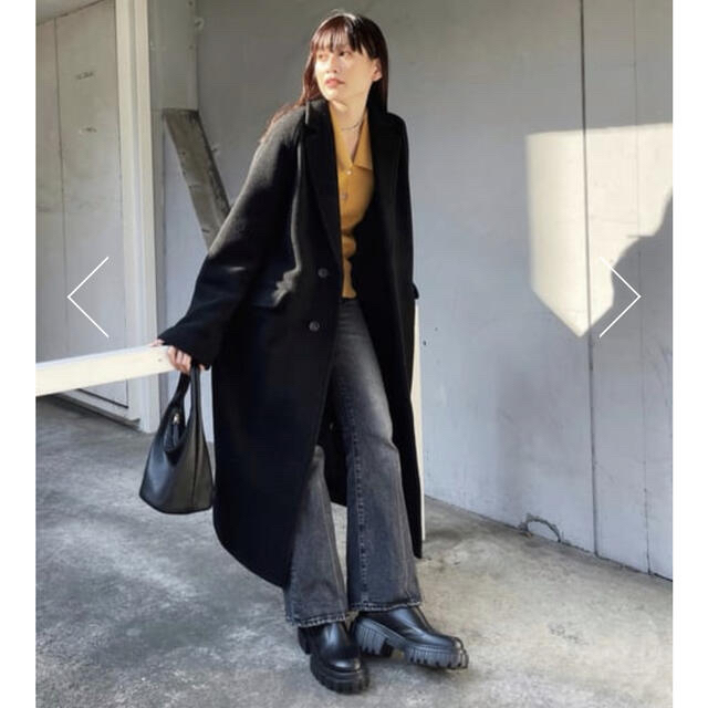 moussy(マウジー)の結愛様　moussy MVS BLACK FLARE デニム　24インチ レディースのパンツ(デニム/ジーンズ)の商品写真