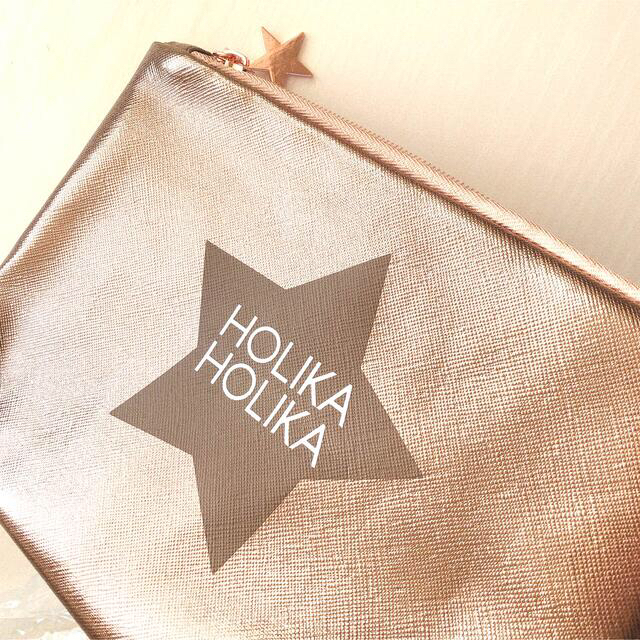 Holika Holika(ホリカホリカ)のHolikaHolika ポーチ 新品未使用 レディースのファッション小物(ポーチ)の商品写真