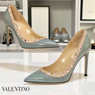 ヴァレンティノ(VALENTINO)の3355 ヴァレンティノ ロックスタッズ パテント パンプス グレー系(ハイヒール/パンプス)