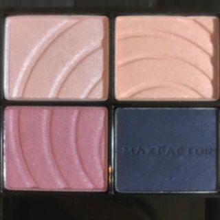 マックスファクター(MAXFACTOR)の新品＊マックスファクター＊アイグラデーションカラーズ＊バイオレット　モーヴ(アイシャドウ)