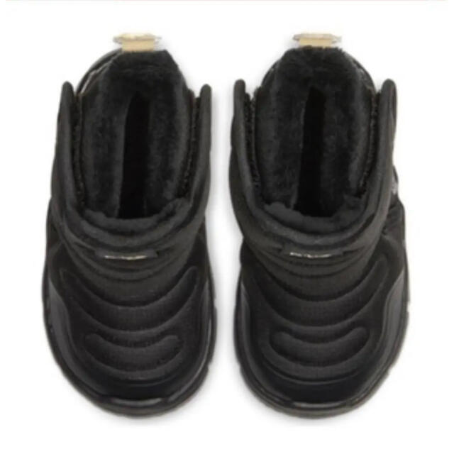 NIKE(ナイキ)のNIKEブーツ キッズ/ベビー/マタニティのキッズ靴/シューズ(15cm~)(ブーツ)の商品写真