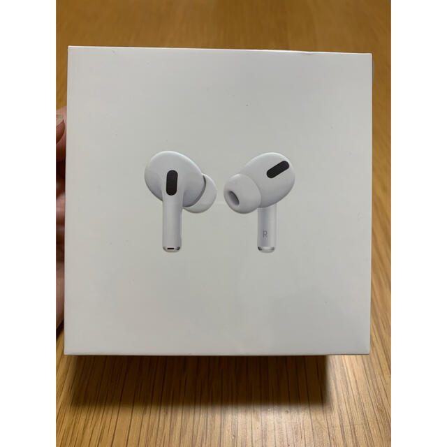 APPLE AirPods Pro ノイズキャンセリング付完全ワイヤレスイヤホン