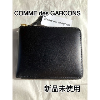 コムデギャルソン(COMME des GARCONS)の【新品未使用】【COMME des GARCONS】二つ折りコンパクト財布(折り財布)