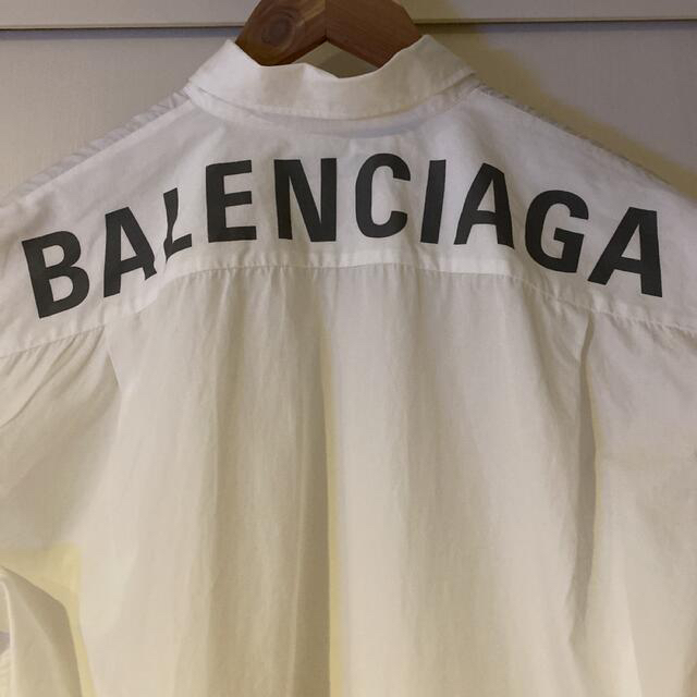 Balenciaga(バレンシアガ)のBALENCIAGA オーバーサイズ　シャツ　バックプリント　37 メンズのトップス(シャツ)の商品写真