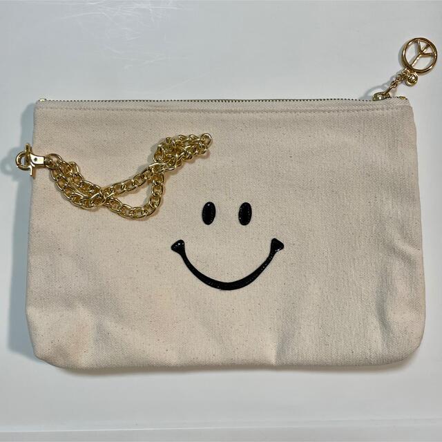 スマイル　スマイリー　バッグ　可愛い　クラッチバッグ レディースのバッグ(クラッチバッグ)の商品写真