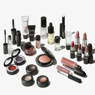 ♡ Mac アドベント カレンダー 2019 新品 マック クリスマス コフレ♡