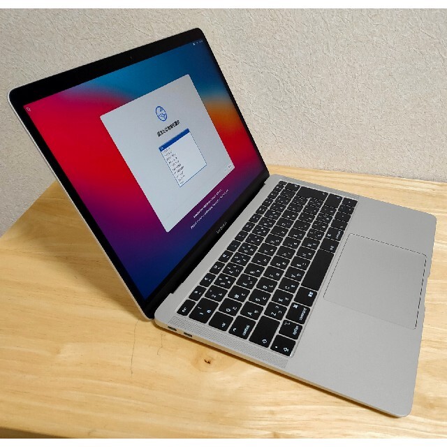 【新品ケース付き】MacBook Air 2019 MVFK2J/A スマホ/家電/カメラのPC/タブレット(ノートPC)の商品写真
