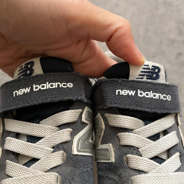 New Balance(ニューバランス)のニューバランス 996 スニーカー　紺　ネイビー　18.0 18センチ キッズ/ベビー/マタニティのキッズ靴/シューズ(15cm~)(スニーカー)の商品写真