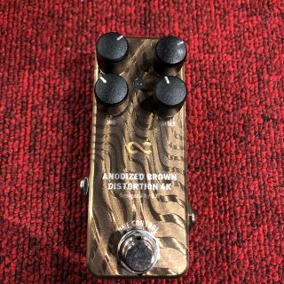 ANODIZED BROWN DISTORTION 4k(エフェクター)