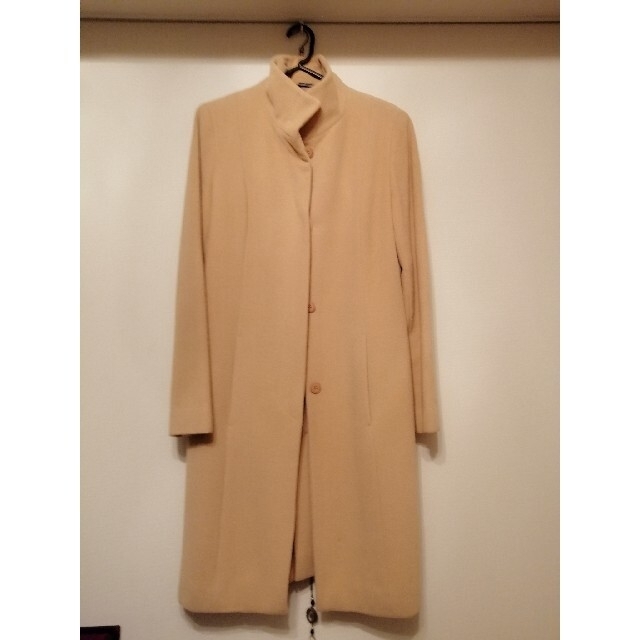 Max Mara(マックスマーラ)の期間限定sale‼️アンゴラコート　クィーンズコート レディースのジャケット/アウター(ロングコート)の商品写真