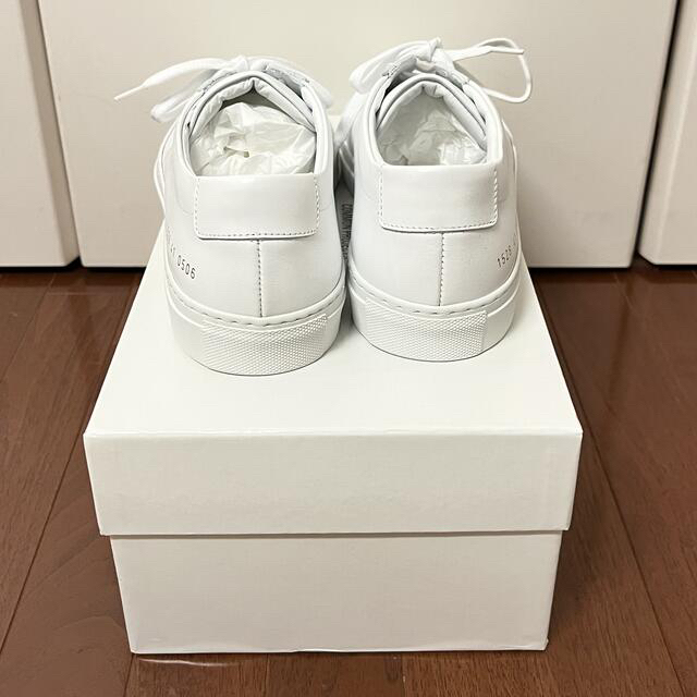 COMMON PROJECTS(コモンプロジェクト)の新品　コモンプロジェクト　COMMON PROJECTS  アキレス　41 白 メンズの靴/シューズ(スニーカー)の商品写真