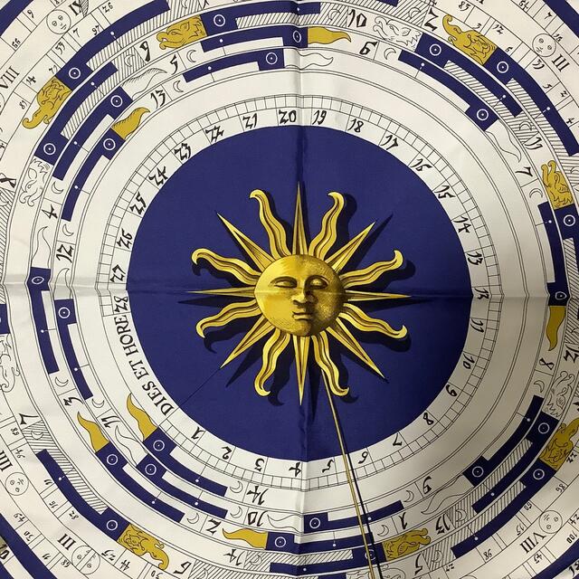 レディースHERMES（エルメス）スカーフ　カレ90占星術柄
