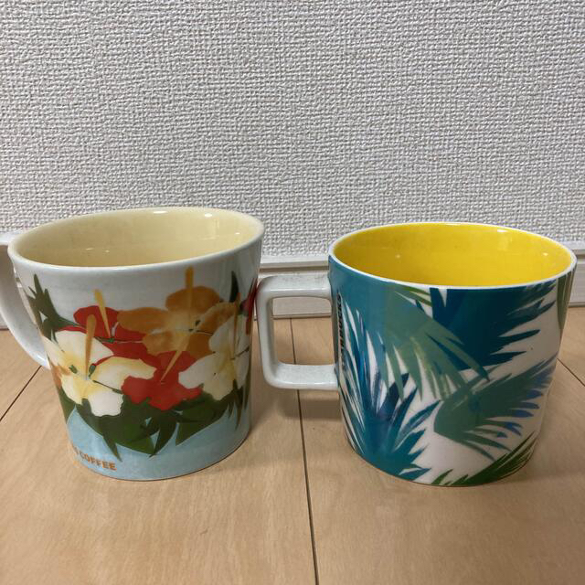 Starbucks Coffee(スターバックスコーヒー)のHawaii限定マグカップ2点セット（Starbucks） インテリア/住まい/日用品のキッチン/食器(グラス/カップ)の商品写真