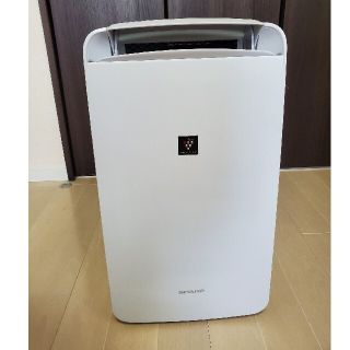 シャープ(SHARP)のシャープ除湿機　CM J100W(衣類乾燥機)