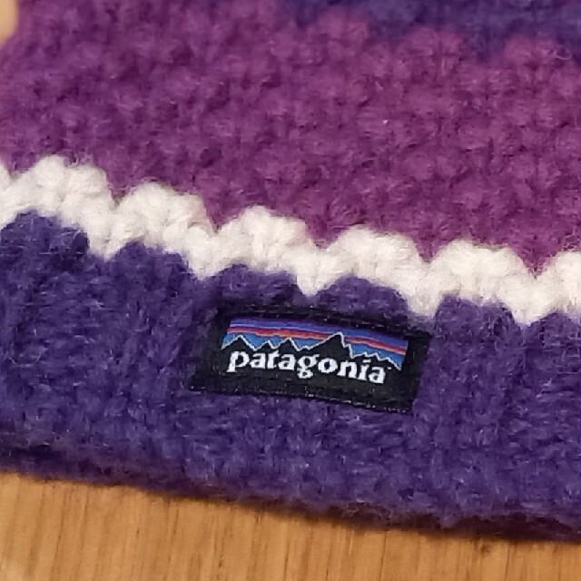 patagonia(パタゴニア)のパタゴニア　ニット帽 レディースの帽子(ニット帽/ビーニー)の商品写真