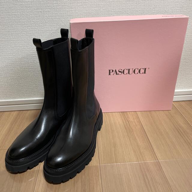 完売品【PASCUCCI/パスクッチ】 別注チェルシーブーツ　IENA 38