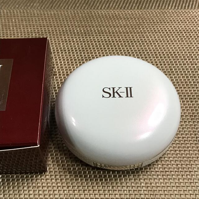 SK-II(エスケーツー)のSK-II クリアビューティエナメル ラディアンス510 クリスタル アイボリー コスメ/美容のベースメイク/化粧品(ファンデーション)の商品写真