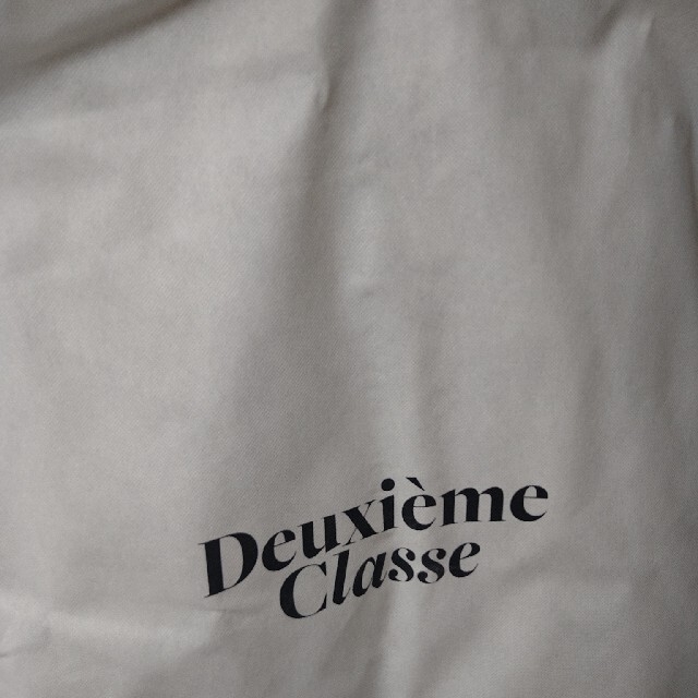 DEUXIEME CLASSE(ドゥーズィエムクラス)の新品未使用・Deuxieme Classe ウールアンゴラリバーコート カーキ レディースのジャケット/アウター(ロングコート)の商品写真