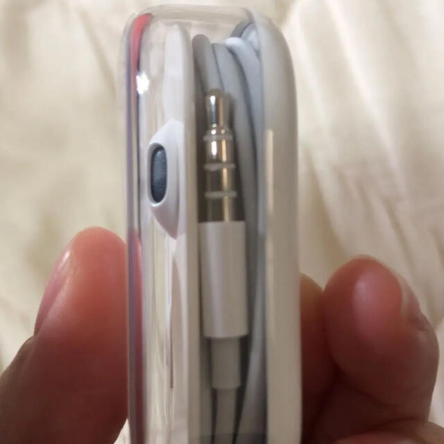 iPhone(アイフォーン)のiPhone純正イヤホン iPhoneイヤホン 純正品 スマホ/家電/カメラのスマホアクセサリー(ストラップ/イヤホンジャック)の商品写真