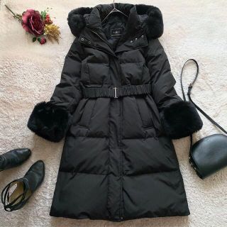 GRACE CONTINENTAL(ダウンコート ・ ブラック/黒色系)のフリマ GRACE CONTINENTAL(ダウンコート ・ ブラック/黒色系)のフリマ