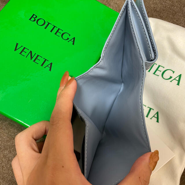 Bottega Veneta(ボッテガヴェネタ)のボッテガヴェネタ BOTTEGA VENETA 財布 レディースのファッション小物(財布)の商品写真