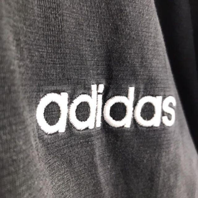 adidas(アディダス)の【90s Adidas】XL相当 サイドライン 刺繍ロゴ Tシャツ ブラック. メンズのトップス(Tシャツ/カットソー(半袖/袖なし))の商品写真