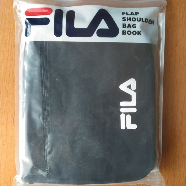 FILA(フィラ)のFILA FLAP SHOULDER BAG BOOK レディースのバッグ(ショルダーバッグ)の商品写真