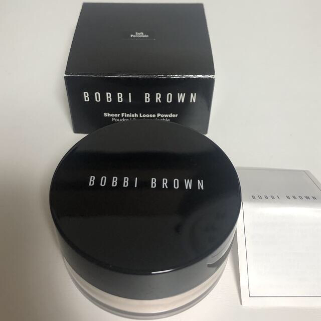 BOBBI BROWN(ボビイブラウン)のボビイブラウン　シアーフィニッシュルースパウダー コスメ/美容のベースメイク/化粧品(フェイスパウダー)の商品写真
