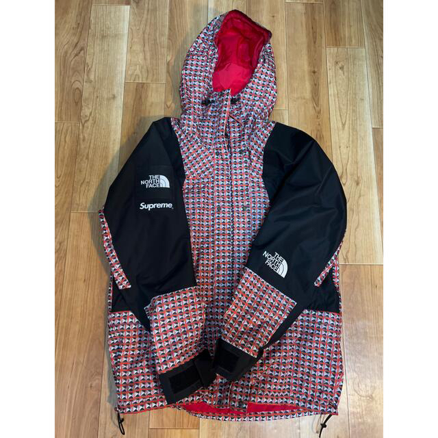 Supreme / The North Face®