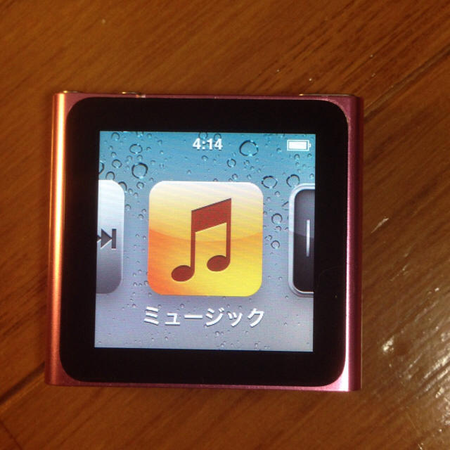 Apple(アップル)の【c7様専用】iPod nano  8G 第6世代 本体 スマホ/家電/カメラのオーディオ機器(ポータブルプレーヤー)の商品写真