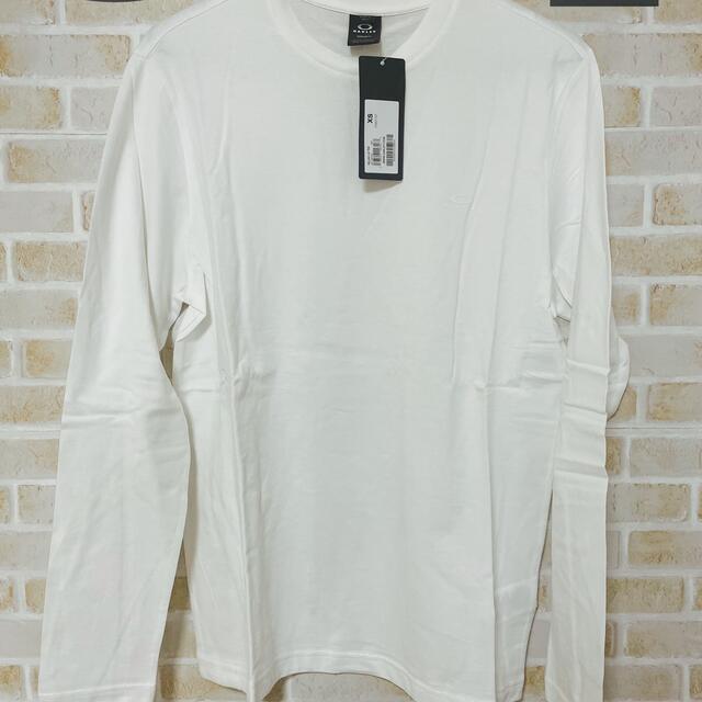 Oakley(オークリー)の新品　オークリー　ロンT メンズのトップス(Tシャツ/カットソー(七分/長袖))の商品写真