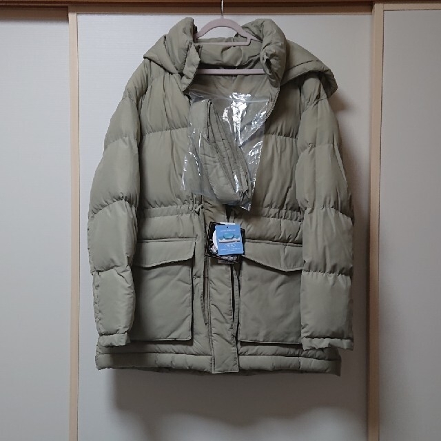 GU - 新品 GU ジーユー ヒートパデットオーバーサイズコートの GU - 新品 GU ジーユー ヒートパデットオーバーサイズコートの