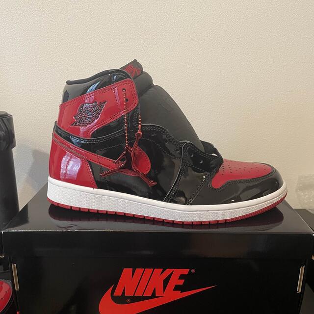 Air Jordan 1 retro patent Bred