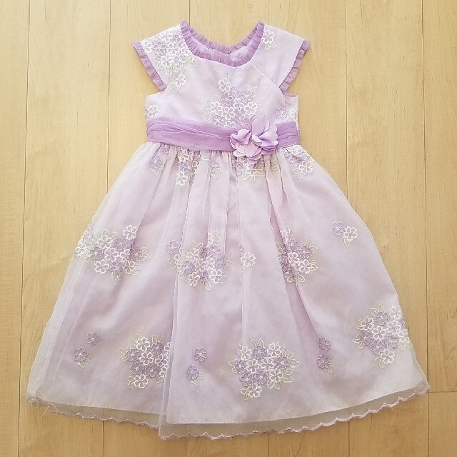 コストコ(コストコ)のドレス ワンピース  size６(120㎝) キッズ/ベビー/マタニティのキッズ服女の子用(90cm~)(ドレス/フォーマル)の商品写真