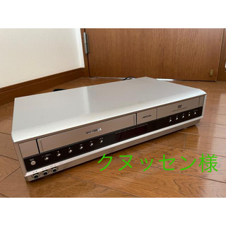 トウシバ(東芝)の東芝　VTR一体型DVDビデオプレイヤー　ビデオケーブル付き(DVDプレーヤー)