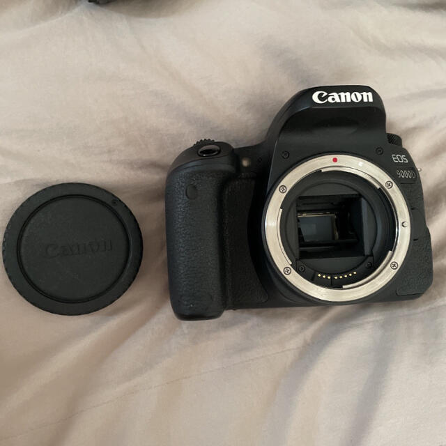 Canon(キヤノン)の金ちゃん様専用　　　　Canon キャノン EOS9000D カメラセット スマホ/家電/カメラのカメラ(デジタル一眼)の商品写真